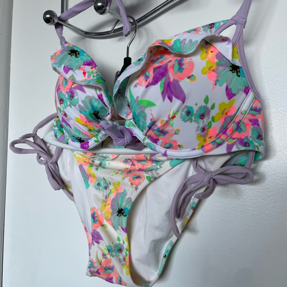 Victoria’s Secret Push Up Bathing Suit - worn once!